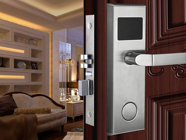 安新24小时上门开锁公司